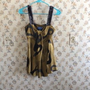 Y2k Simply  Vera Vera wang sleeveless top.